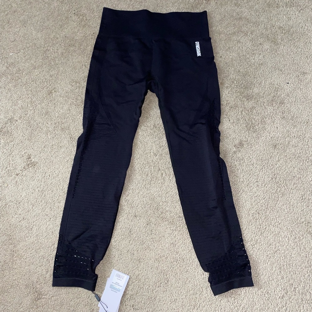 BRAND NEW GYMSHARK LEGGINGS